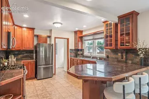 1717 N Franklin St, Colorado Springs, CO 80907 - Photo 10