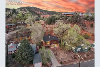 107 Washington Avenue, Manitou Springs, CO 80829 - Photo 2