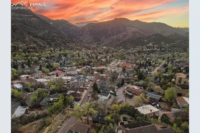 107 Washington Avenue, Manitou Springs, CO 80829 - Photo 34