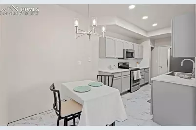 4145 Outlook Boulevard #T, Pueblo, CO 81008 - Photo 12