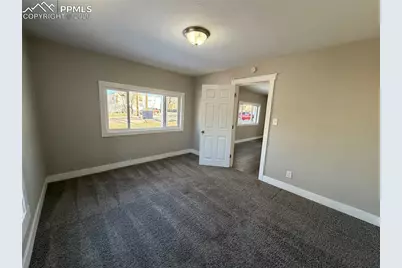 2525 E Boulder Street, Colorado Springs, CO 80909 - Photo 8