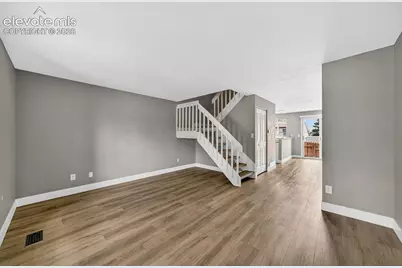 6737 Mountain Top Lane, Colorado Springs, CO 80919 - Photo 4