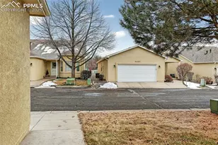 3361 Chestnut Glen Ln, Colorado Springs, CO 80918 - Photo 2