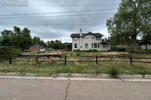 217 S 13th St, Colorado Springs, CO 80909 - Photo 6