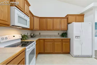 4205 Greens Drive, Colorado Springs, CO 80922 - Photo 22
