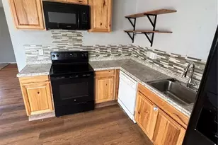 2034 Capulin Dr, Colorado Springs, CO 80910 - Photo 20