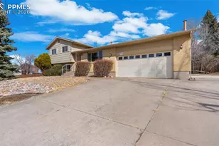 3325 Raindrop Dr, Colorado Springs, CO 80917 - Photo 6