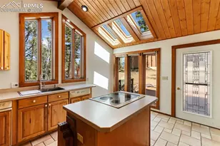 351 Porphry Rd, Divide, CO 80814 - Photo 10