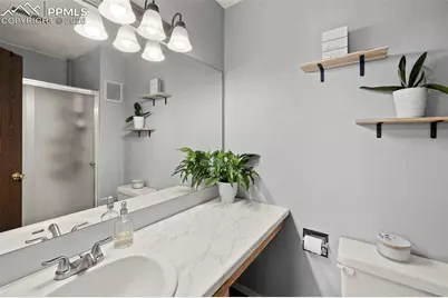 814 Tenderfoot Hill Road #102, Colorado Springs, CO 80906 - Photo 16