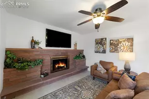 805 Crown Ridge Dr, Colorado Springs, CO 80904 - Photo 10