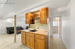 805 Crown Ridge Dr, Colorado Springs, CO 80904 - Photo 30