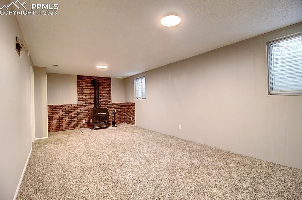 2119 Olympic Dr, Colorado Springs CO  80910-1262 exterior