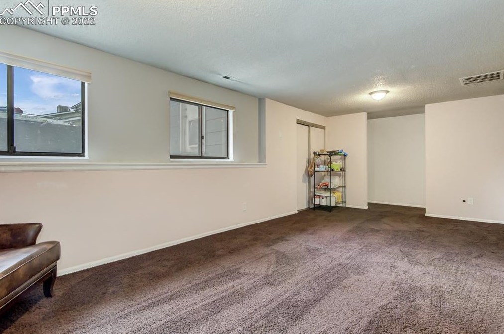 6628 Gambol Quail Dr, Colorado Springs CO 80918-1365 exterior