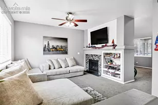 4262 Knollvale Dr, Colorado Springs, CO 80922 - Photo 10