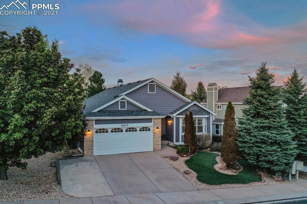 6955 Cotton Dr, Colorado Springs, CO 80923-6388