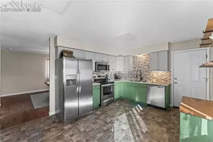 1511 Saratoga Dr, Colorado Springs, CO 80910 - Photo 14