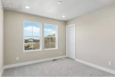 9124 Lanceleaf Drive, Colorado Springs, CO 80925 - Photo 10