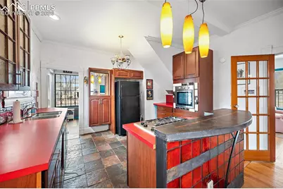 831 S Cascade Avenue, Colorado Springs, CO 80903 - Photo 12