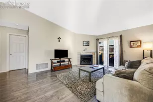 972 Columbine Ave, Colorado Springs, CO 80904 - Photo 10