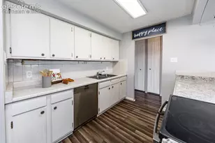 411 Lakewood Circle, Colorado Springs, CO 80910 - Photo 20