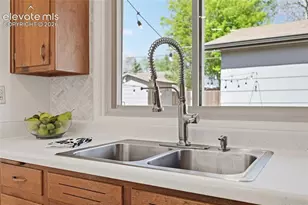 1706 Querida Dr, Colorado Springs, CO 80909 - Photo 14