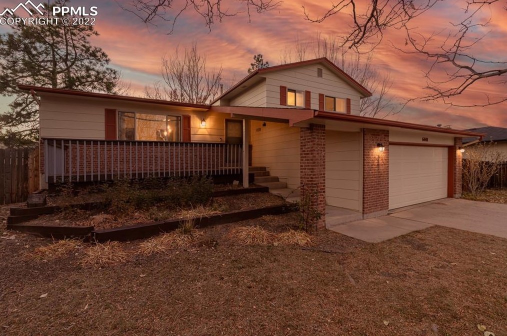 6440 Garlock Way, Colorado Springs, CO 80918-3141