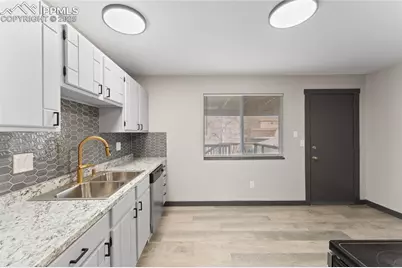 4930 Dewar Drive, Colorado Springs, CO 80916 - Photo 10