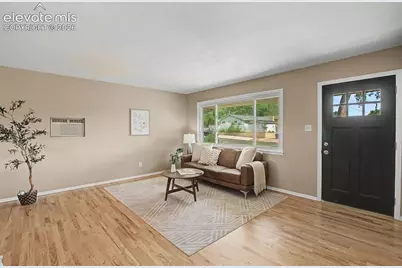 3811 Dixon Way, Colorado Springs, CO 80909 - Photo 6