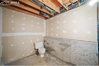 1453 E Friendship Lane, Colorado Springs, CO 80904 - Photo 26