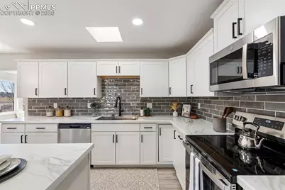 701 Drew Drive, Colorado Springs, CO 80911 - Photo 12