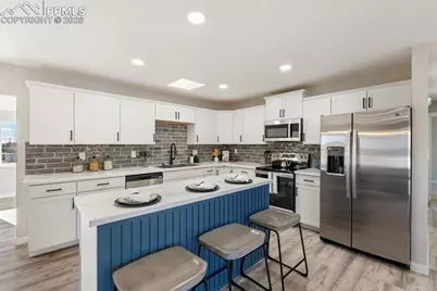 701 Drew Drive, Colorado Springs, CO 80911 - Photo 10