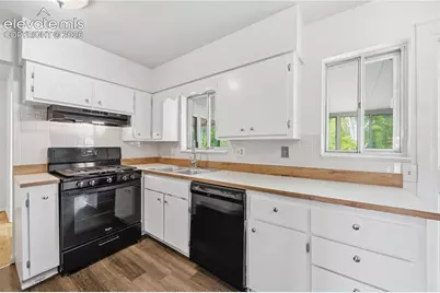 228 Fairfax Street, Colorado Springs, CO 80911 - Photo 14