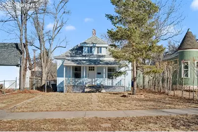 808 E Monument Street, Colorado Springs, CO 80903 - Photo 1