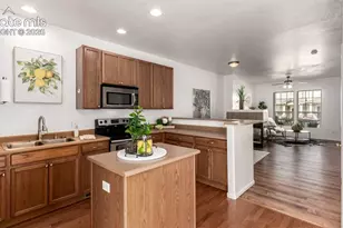 2417 Gilpin Ave, Colorado Springs, CO 80910 - Photo 12