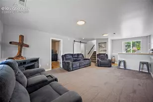 34 E Bonanza Dr, Pueblo, CO 81007 - Photo 14