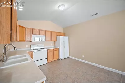 4449 Windmill Creek Way, Colorado Springs, CO 80911 - Photo 6