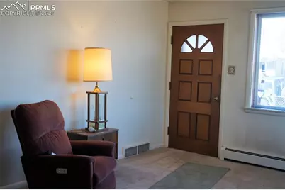 229 E Monroe Street, Colorado Springs, CO 80907 - Photo 2