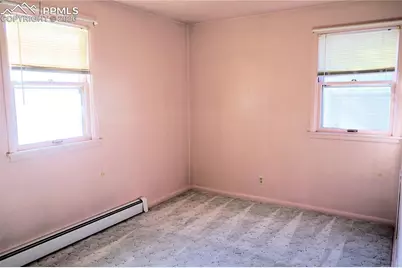 229 E Monroe Street, Colorado Springs, CO 80907 - Photo 14