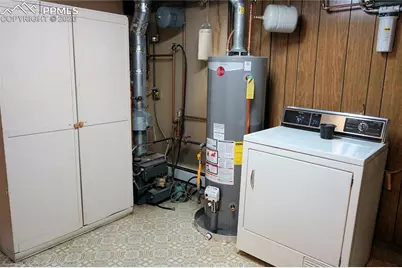 229 E Monroe Street, Colorado Springs, CO 80907 - Photo 18