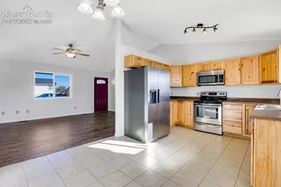 228 E Arvada Drive, Pueblo, CO 81007 - Photo 4