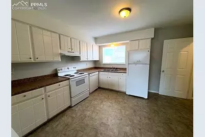 2116 Friendship Place, Colorado Springs, CO 80904 - Photo 26