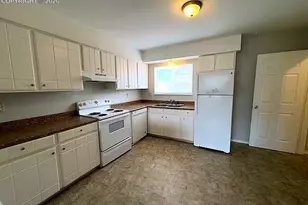 2116 Friendship Pl, Colorado Springs, CO 80904 - Photo 26