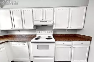 2116 Friendship Pl, Colorado Springs, CO 80904 - Photo 20