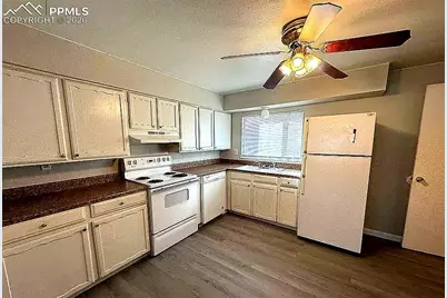 2116 Friendship Place, Colorado Springs, CO 80904 - Photo 12