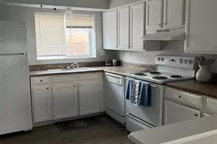 2116 Friendship Pl, Colorado Springs, CO 80904 - Photo 10