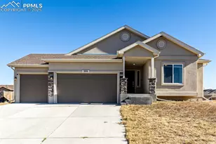 395 W Coral Dr, Pueblo, CO 81007 - Photo 1