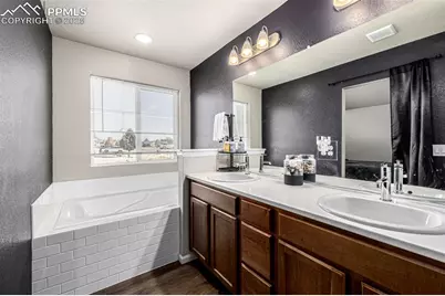 395 W Coral Drive, Pueblo, CO 81007 - Photo 18