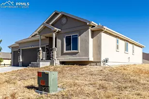 395 W Coral Dr, Pueblo, CO 81007 - Photo 34