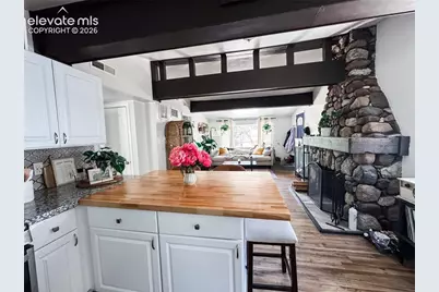 2018 Oak Way, Colorado Springs, CO 80906 - Photo 6
