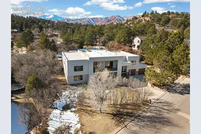 6840 Oak Valley Lane, Colorado Springs, CO 80919 - Photo 2